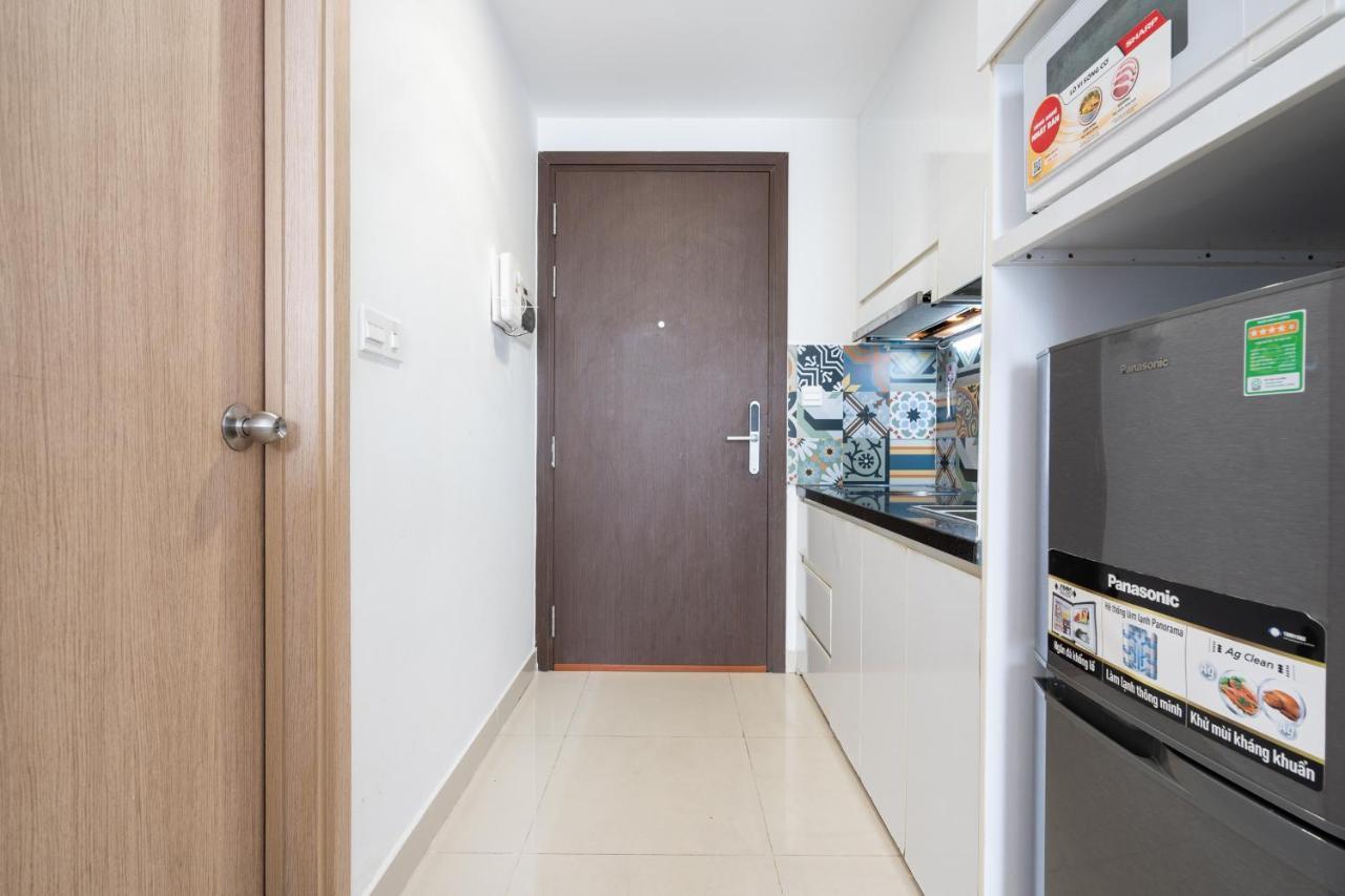 River Inn Apartment With Pool & Gym Ho-Chi-Minh-Stadt Exterior foto