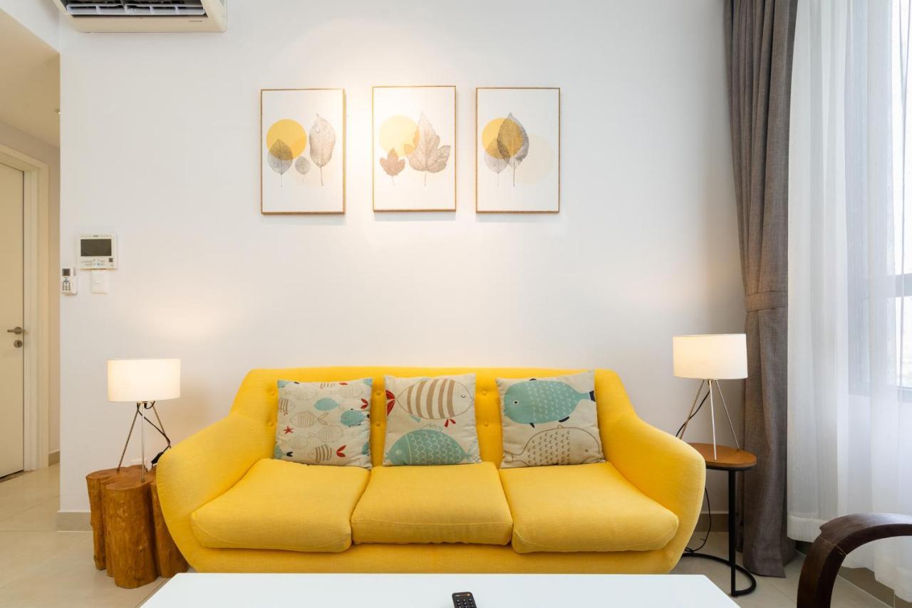 River Inn Apartment With Pool & Gym Ho-Chi-Minh-Stadt Exterior foto