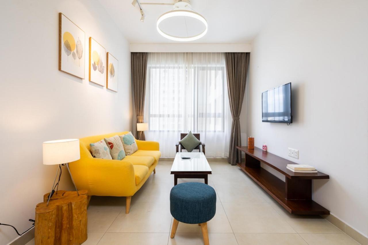 River Inn Apartment With Pool & Gym Ho-Chi-Minh-Stadt Exterior foto