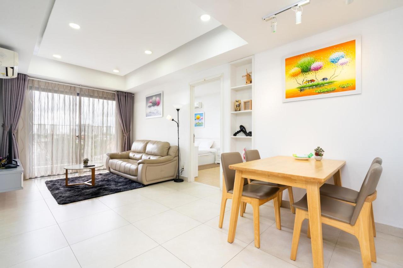 River Inn Apartment With Pool & Gym Ho-Chi-Minh-Stadt Exterior foto