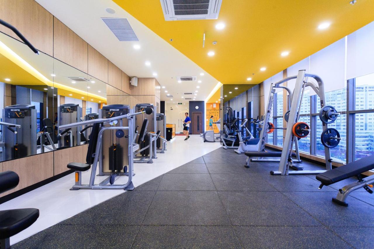 River Inn Apartment With Pool & Gym Ho-Chi-Minh-Stadt Exterior foto